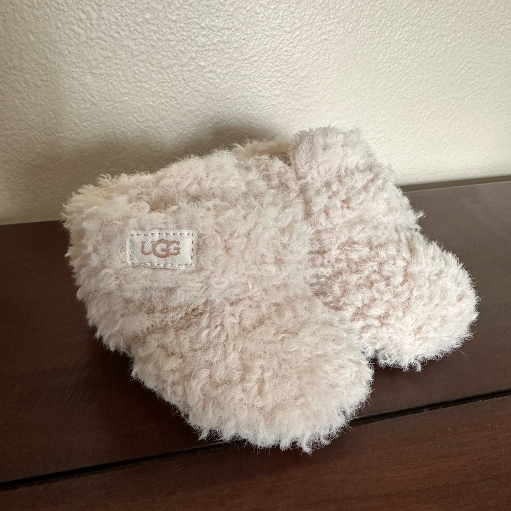 Ugg baby booties